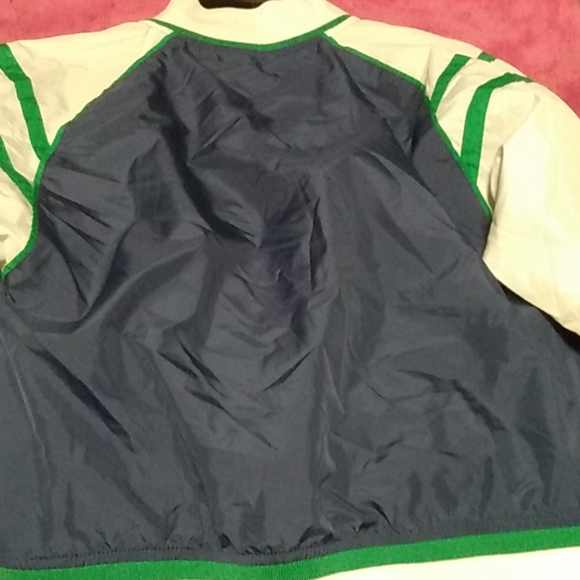 Kids Vancouver Canucks windbreaker - Picture 3 of 3